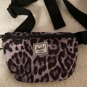Black/Grey Leopard Animal Print Herschel Fanny